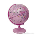 Gedetailleerde wereldkaart Pink Globe of Earth